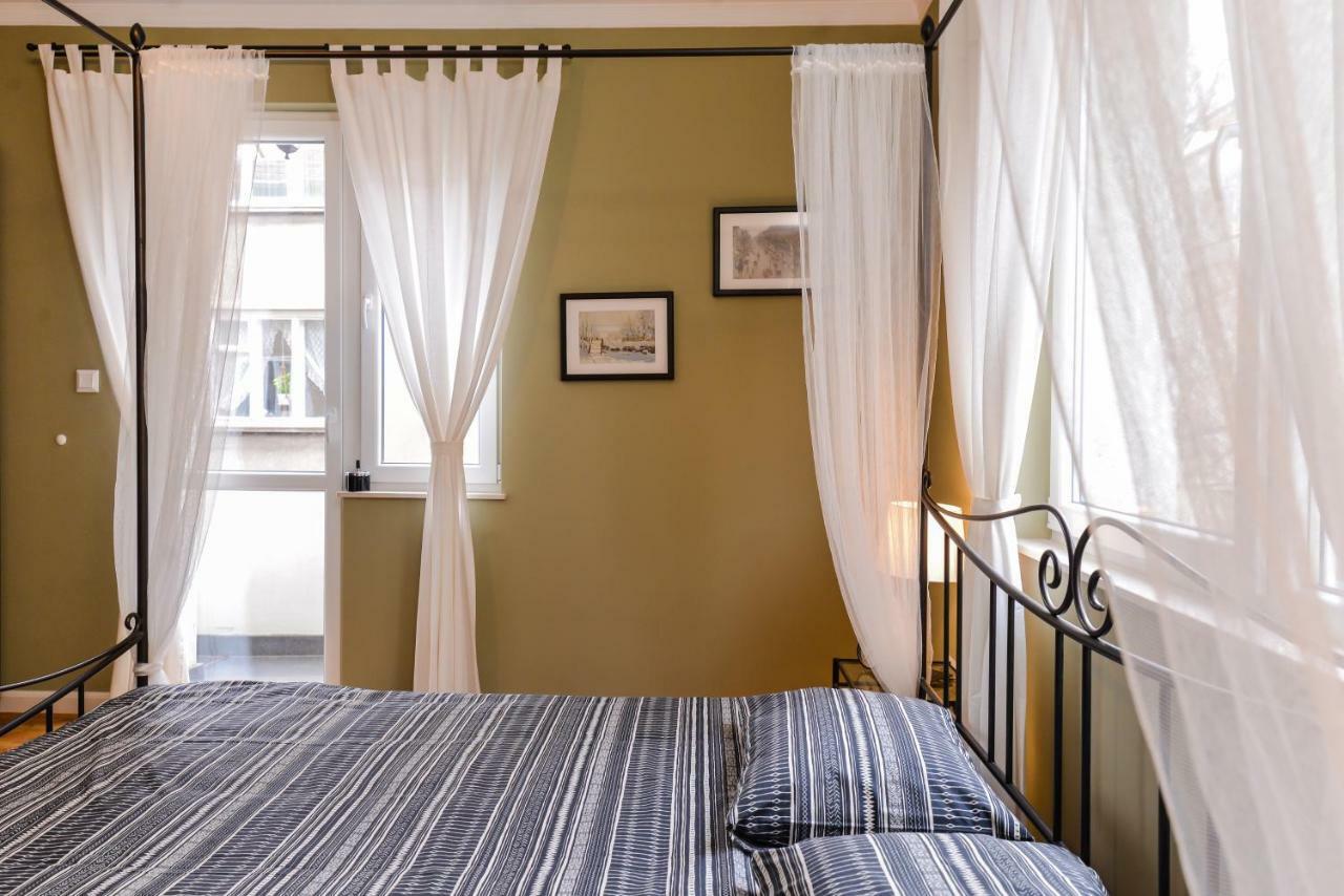 Cо́Coellie - Aesthetic 2Bd Apt Near National Palace By Flat Mаnager ソフィア エクステリア 写真